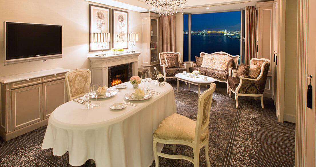 Paris Maison (Hollywood twin) 2